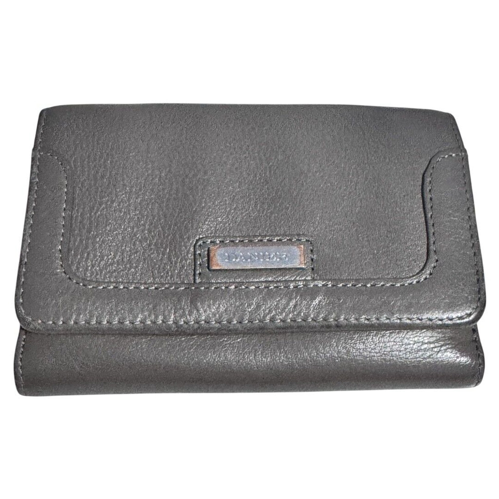 Danier brown genuine leather wallet‎ 6" x 4"